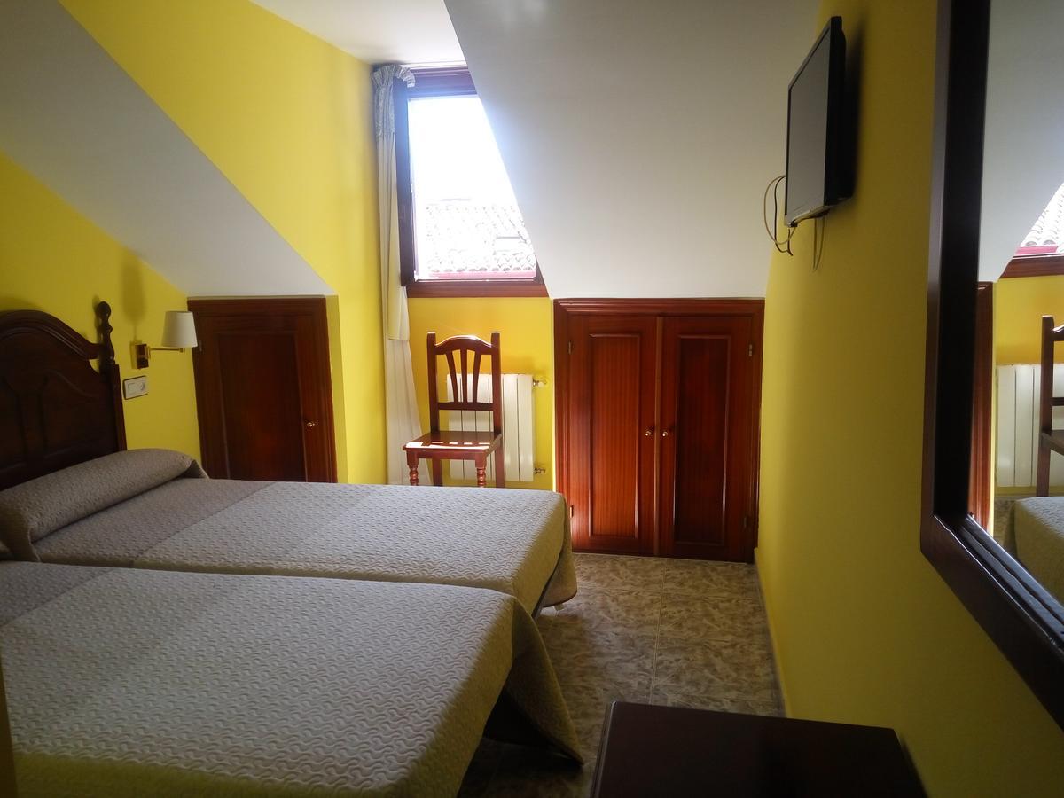 Hotel Las Palmeras Celorio  Eksteriør billede
