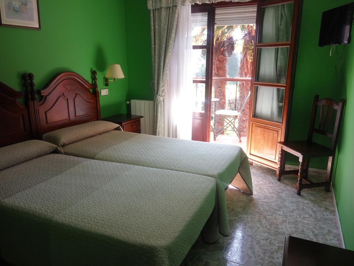 Hotel Las Palmeras Celorio  Eksteriør billede